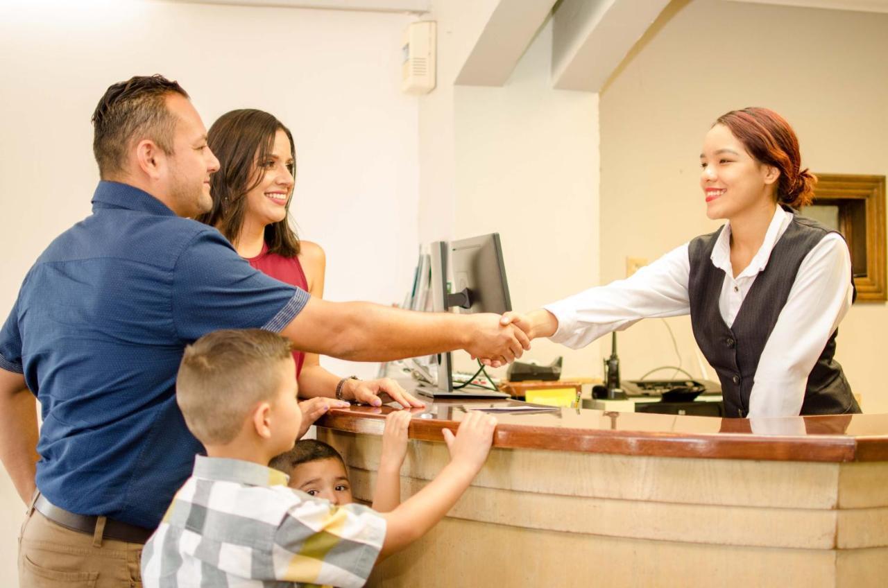 Hotel Siesta Real Mexicali Zewnętrze zdjęcie
