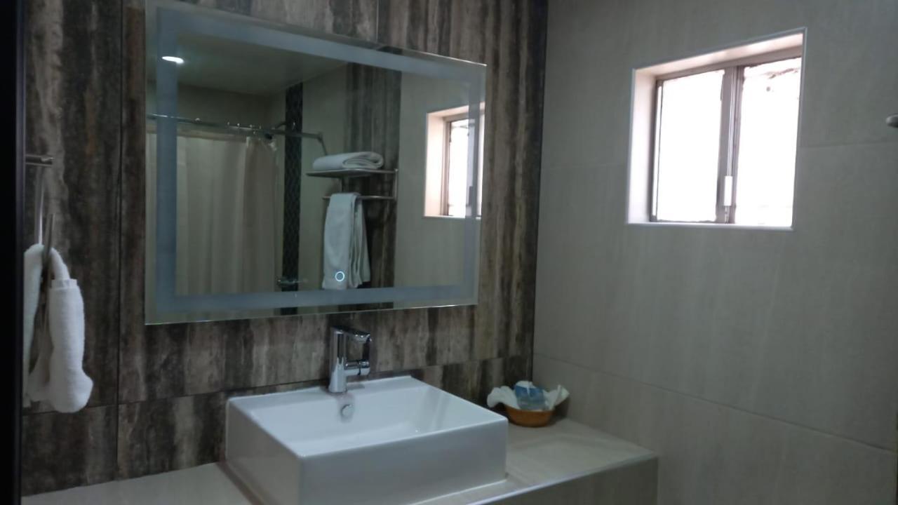 Hotel Siesta Real Mexicali Zewnętrze zdjęcie